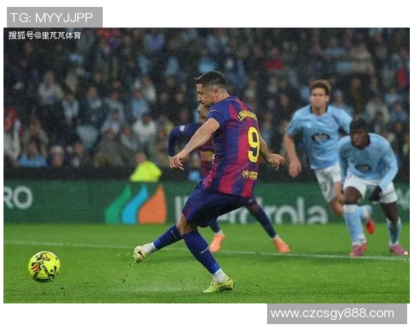 德容对决巴萨与巴黎的精彩较量引发球迷热议 德容对决巴萨与巴黎的精彩较量引发球迷热议