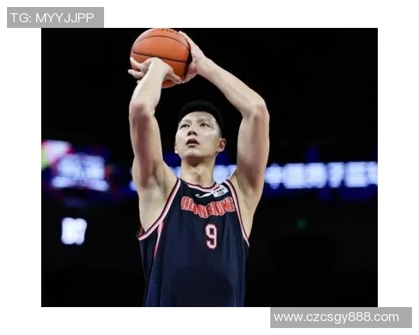 易建联迎职业生涯新里程碑：CBA生涯总得分突破1万，创历史记录