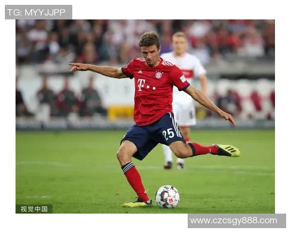 穆勒领军拜仁慕尼黑：德甲比赛制胜球带队升至榜首