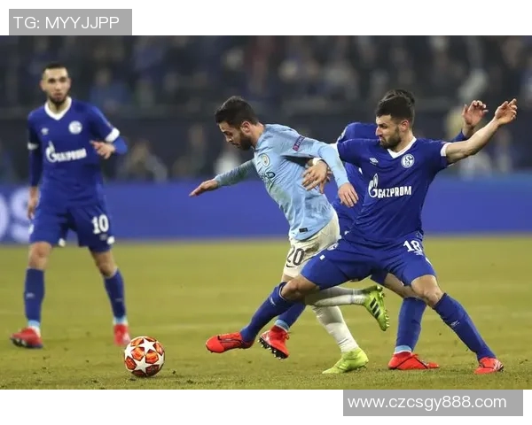 沙尔克04客场力挫法兰克福实现保级希望达成愿望