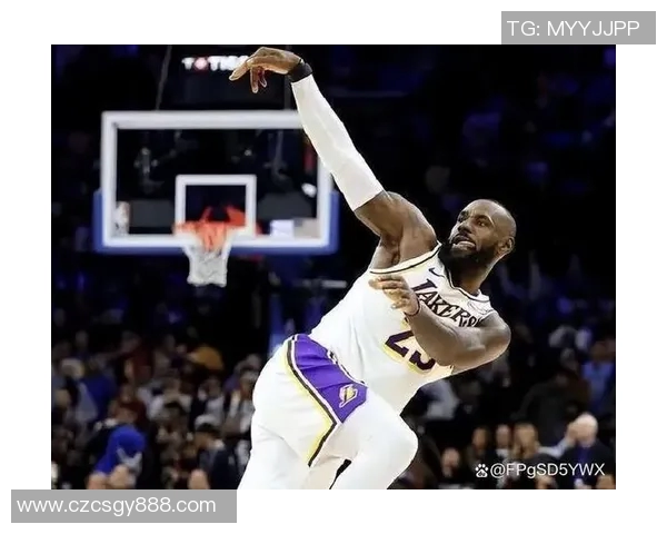 纽约喜出望外！小球场坑勇士，两连胜击败詹姆斯队